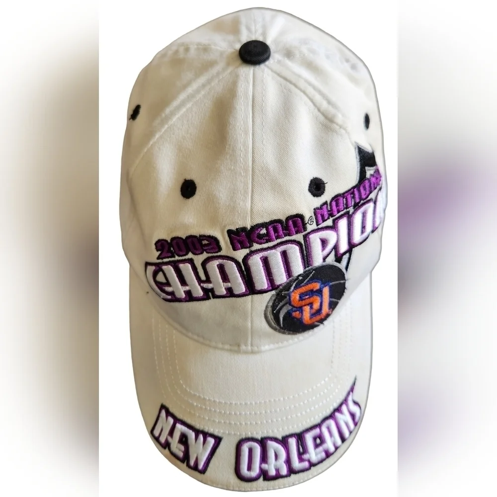 Vtg Syracuse 2003 NCAA Champions Hat New Orleans Hat Cap Sz Small/Medium Fitted